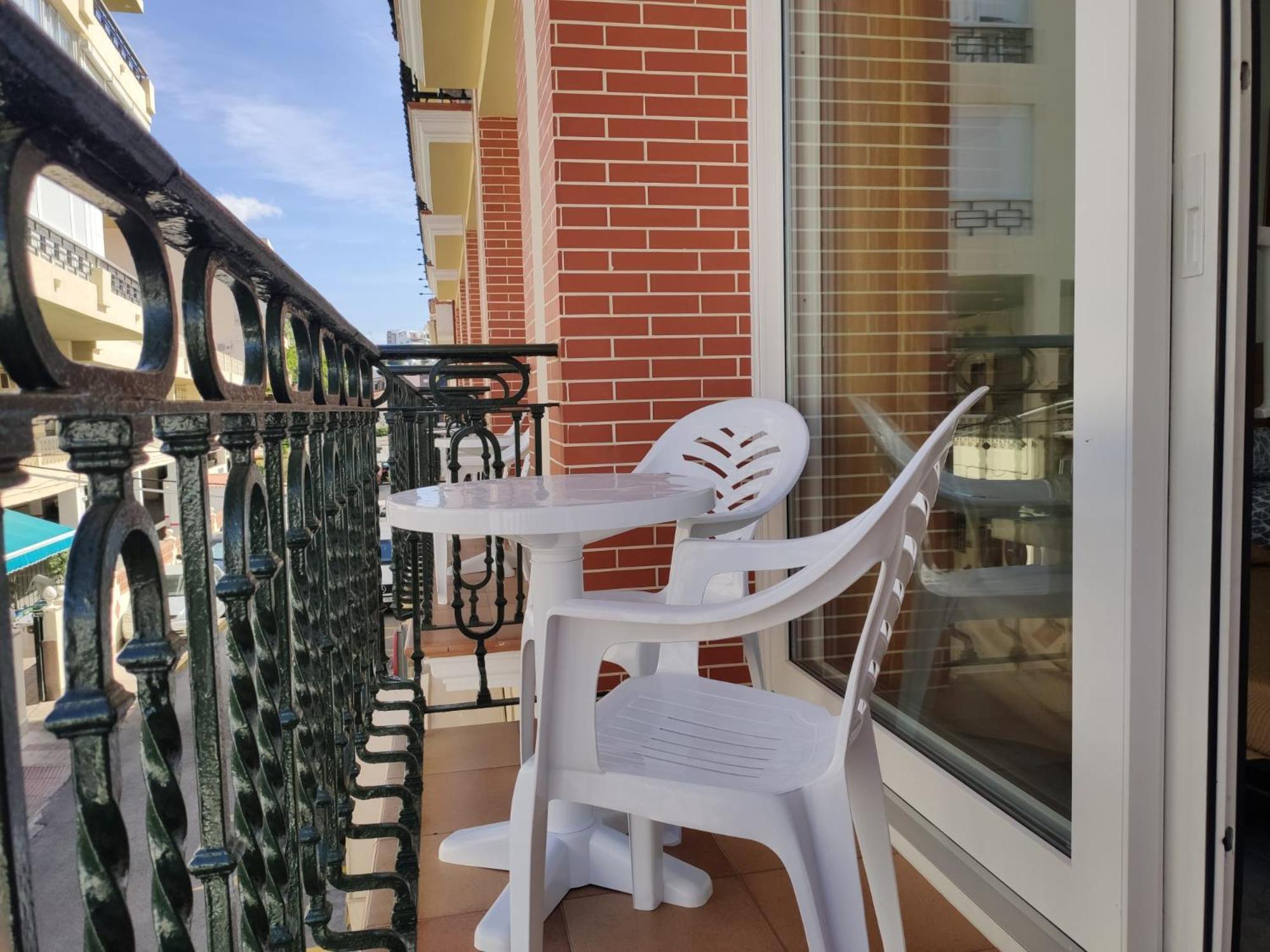Apartamentos Leonor Carihuela Torremolinos Exterior foto