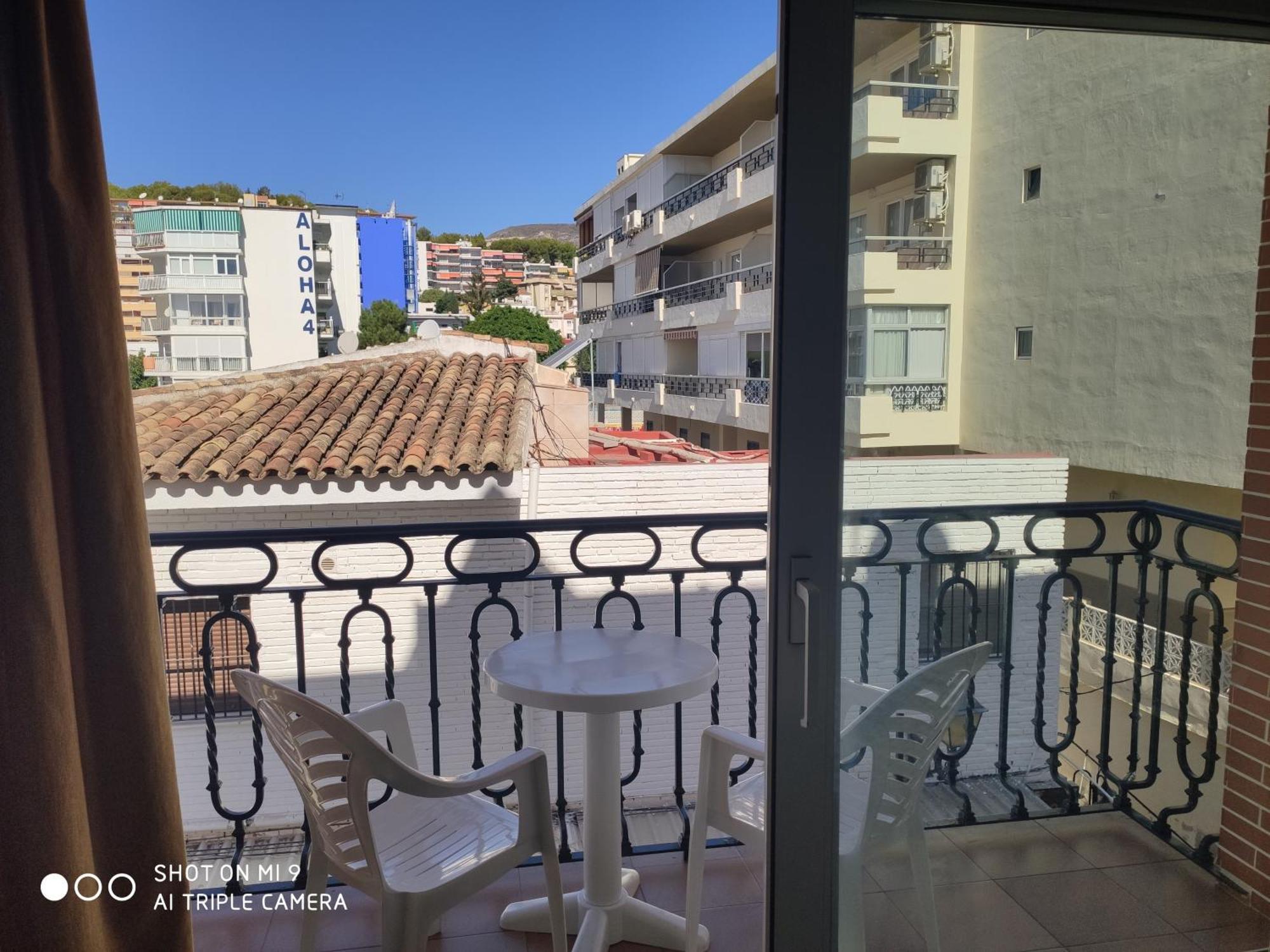 Apartamentos Leonor Carihuela Torremolinos Cameră foto